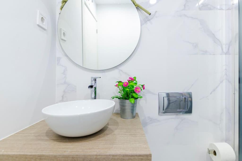 Cerca De Plaza Tirso De Molina Apartment Madrid Ngoại thất bức ảnh